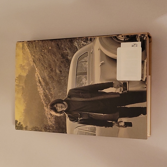 Neil Young Special Deluxe Book - Picture 4 of 4